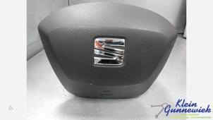 Gebruikte Airbag links (Stuur) Seat Leon Prijs € 90,00 Margeregeling aangeboden door Klein Gunnewiek Autodemontage & Motorentechniek