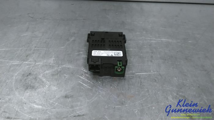 AUX/USB aansluiting van een Volkswagen T-Roc 2023