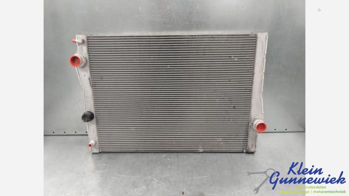 Gebruikte Radiateur BMW X5 Prijs € 80,00 Margeregeling aangeboden door Klein Gunnewiek Autodemontage & Motorentechniek
