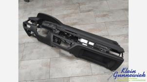 Gebruikte Dashboard BMW 7-Serie Prijs € 595,00 Margeregeling aangeboden door Klein Gunnewiek Autodemontage & Motorentechniek