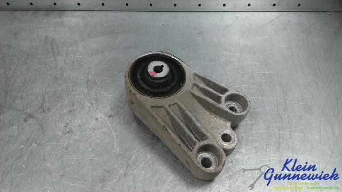 Gebruikte Motorrubber Kia Sportage Prijs € 30,00 Margeregeling aangeboden door Klein Gunnewiek Autodemontage & Motorentechniek