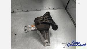 Gebruikte Motorsteun Kia Sportage Prijs € 45,00 Margeregeling aangeboden door Klein Gunnewiek Autodemontage & Motorentechniek