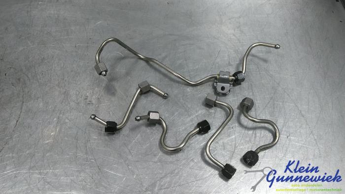 Gebruikte Brandstofleiding Opel Movano Prijs € 40,00 Margeregeling aangeboden door Klein Gunnewiek Autodemontage & Motorentechniek