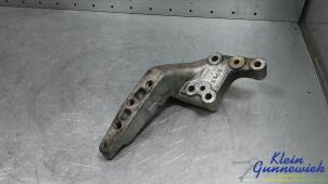 Gebruikte Motorsteun Opel Movano Prijs € 30,00 Margeregeling aangeboden door Klein Gunnewiek Autodemontage & Motorentechniek