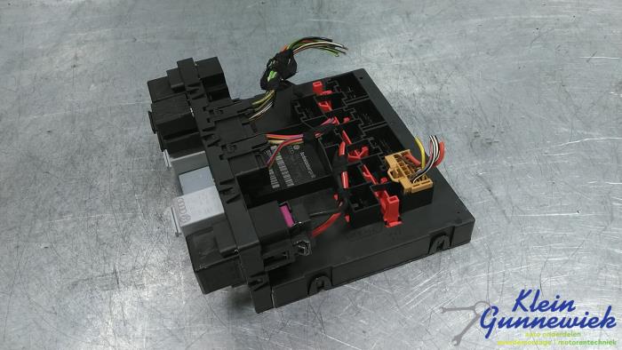 Gebruikte Module Bodycontrol Volkswagen Golf Prijs € 30,00 Margeregeling aangeboden door Klein Gunnewiek Autodemontage & Motorentechniek