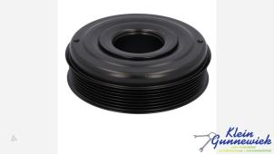 Nieuwe Krukas Poelie Renault Master Prijs € 102,85 Inclusief btw aangeboden door Klein Gunnewiek Autodemontage & Motorentechniek