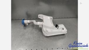 Gebruikte Ruitensproeiertank voor Skoda Octavia Prijs € 45,00 Margeregeling aangeboden door Klein Gunnewiek Autodemontage & Motorentechniek