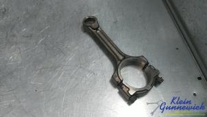 Gebruikte Drijfstang Renault Clio Prijs € 35,00 Margeregeling aangeboden door Klein Gunnewiek Autodemontage & Motorentechniek