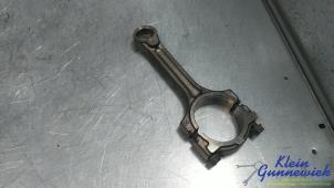 Gebruikte Drijfstang Renault Clio Prijs € 35,00 Margeregeling aangeboden door Klein Gunnewiek Autodemontage & Motorentechniek