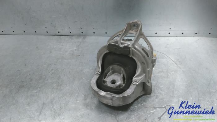 Gebruikte Motorsteun Audi A5 Prijs € 35,00 Margeregeling aangeboden door Klein Gunnewiek Autodemontage & Motorentechniek