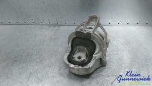 Gebruikte Motorsteun Audi A5 Prijs € 35,00 Margeregeling aangeboden door Klein Gunnewiek Autodemontage & Motorentechniek
