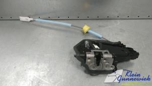 Gebruikte Deurslot Mechaniek 4Deurs links-voor BMW 1-Serie Prijs € 65,00 Margeregeling aangeboden door Klein Gunnewiek Autodemontage & Motorentechniek
