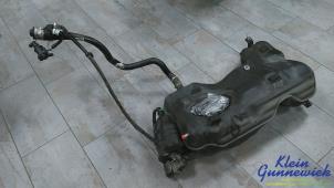 Gebruikte Tank BMW 3-Serie Prijs € 175,00 Margeregeling aangeboden door Klein Gunnewiek Autodemontage & Motorentechniek