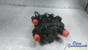 Gebruikte Thermostaathuis BMW 3-Serie Prijs € 125,00 Margeregeling aangeboden door Klein Gunnewiek Autodemontage & Motorentechniek