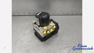 Gebruikte ABS Pomp Volvo V60 Prijs € 75,00 Margeregeling aangeboden door Klein Gunnewiek Autodemontage & Motorentechniek