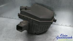 Gebruikte Luchtfilterhuis Volvo V60 Prijs € 50,00 Margeregeling aangeboden door Klein Gunnewiek Autodemontage & Motorentechniek