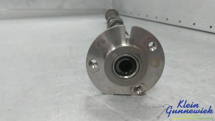 Nokkenas van een Ford Transit Custom 2012