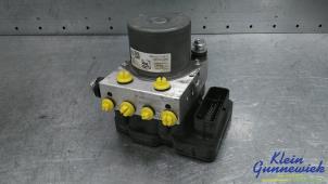 Gebruikte ABS Pomp Opel Corsa Prijs € 145,00 Margeregeling aangeboden door Klein Gunnewiek Autodemontage & Motorentechniek