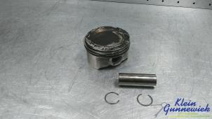 Gebruikte Zuiger BMW X5 Prijs € 95,00 Margeregeling aangeboden door Klein Gunnewiek Autodemontage & Motorentechniek