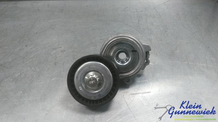 Gebruikte Spanrol Multiriem Opel Corsa Prijs € 21,00 Margeregeling aangeboden door Klein Gunnewiek Autodemontage & Motorentechniek