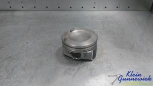 Gebruikte Zuiger Audi RS3 Prijs € 195,00 Margeregeling aangeboden door Klein Gunnewiek Autodemontage & Motorentechniek