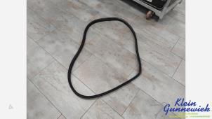 Gebruikte Deurrubber 4Deurs links-achter Peugeot 108 Prijs € 25,00 Margeregeling aangeboden door Klein Gunnewiek Autodemontage & Motorentechniek