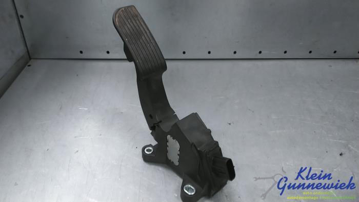 Gebruikte Gaspedaalpositie Sensor Peugeot 108 Prijs € 30,00 Margeregeling aangeboden door Klein Gunnewiek Autodemontage & Motorentechniek