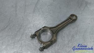 Gebruikte Drijfstang Volkswagen Passat Prijs € 60,00 Margeregeling aangeboden door Klein Gunnewiek Autodemontage & Motorentechniek