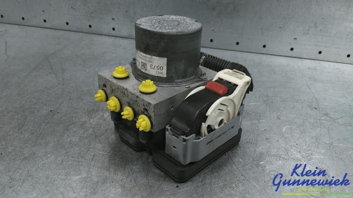 Gebruikte ABS Pomp Opel Astra Prijs € 64,00 Margeregeling aangeboden door Klein Gunnewiek Autodemontage & Motorentechniek