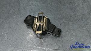 Gebruikte Regensensor Opel Astra Prijs € 65,00 Margeregeling aangeboden door Klein Gunnewiek Autodemontage & Motorentechniek