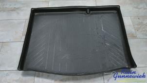 Gebruikte Kofferbak Mat Ford Focus Prijs € 45,00 Margeregeling aangeboden door Klein Gunnewiek Autodemontage & Motorentechniek