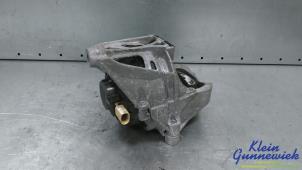 Gebruikte Motorsteun Audi Q5 Prijs € 75,00 Margeregeling aangeboden door Klein Gunnewiek Autodemontage & Motorentechniek