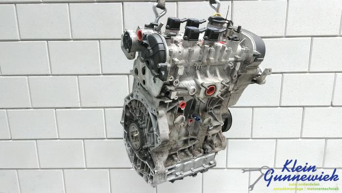 Motor van een Seat Leon 2016