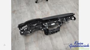 Gebruikte Dashboard Audi Q8 Prijs € 850,00 Margeregeling aangeboden door Klein Gunnewiek Autodemontage & Motorentechniek