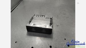 Gebruikte AUX/USB aansluiting Audi A5 Prijs € 45,00 Margeregeling aangeboden door Klein Gunnewiek Autodemontage & Motorentechniek