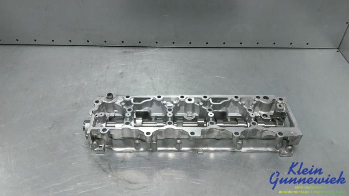 Nokkenas van een Volvo V60 2014