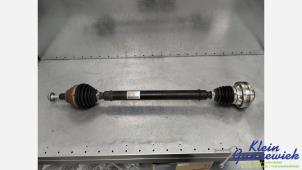 Gebruikte Aandrijfas rechts-voor Volkswagen Caddy Prijs € 295,00 Margeregeling aangeboden door Klein Gunnewiek Autodemontage & Motorentechniek