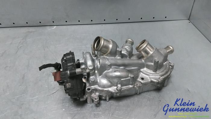 Gebruikte Waterpomp Volkswagen Polo Prijs € 70,00 Margeregeling aangeboden door Klein Gunnewiek Autodemontage & Motorentechniek