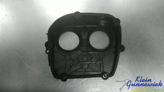 Nieuwe Distributiedeksel Audi S3 Prijs € 53,18 Inclusief btw aangeboden door Klein Gunnewiek Autodemontage & Motorentechniek
