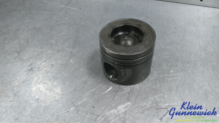 Gebruikte Zuiger Ford Ranger Prijs € 60,00 Margeregeling aangeboden door Klein Gunnewiek Autodemontage & Motorentechniek