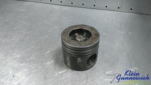 Gebruikte Zuiger Ford Ranger Prijs € 75,00 Margeregeling aangeboden door Klein Gunnewiek Autodemontage & Motorentechniek