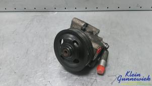 Gebruikte Stuurbekrachtiging Pomp Ford S-Max Prijs € 75,00 Margeregeling aangeboden door Klein Gunnewiek Autodemontage & Motorentechniek