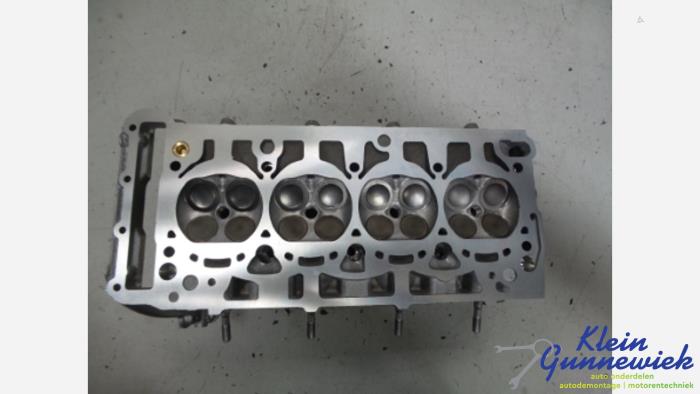 Cilinderkop van een Volkswagen Passat 2009