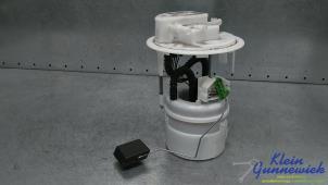 Gebruikte Tank element Pomp Opel Corsa Prijs € 95,00 Margeregeling aangeboden door Klein Gunnewiek Autodemontage & Motorentechniek