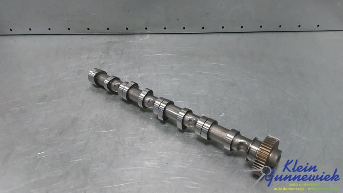 Nokkenas van een Volkswagen Crafter 2010