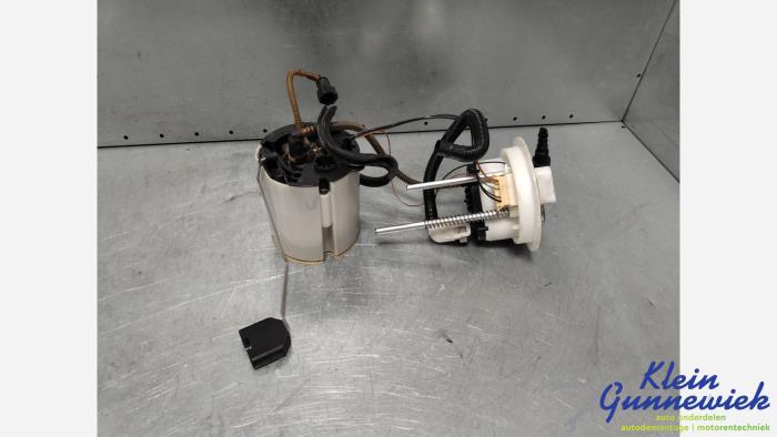 Gebruikte Tank element Pomp Volkswagen Passat Prijs € 29,00 Margeregeling aangeboden door Klein Gunnewiek Autodemontage & Motorentechniek
