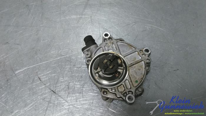 Gebruikte Vacuumpomp Rembekrachtiging BMW 1-Serie Prijs € 72,00 Margeregeling aangeboden door Klein Gunnewiek Autodemontage & Motorentechniek