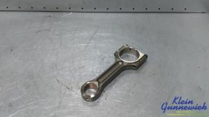 Gebruikte Drijfstang Opel Movano Prijs € 85,00 Margeregeling aangeboden door Klein Gunnewiek Autodemontage & Motorentechniek