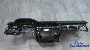 Gebruikte Dashboard Audi E-Tron Prijs € 850,00 Margeregeling aangeboden door Klein Gunnewiek Autodemontage & Motorentechniek