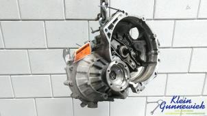 Gebruikte Versnellingsbak Volkswagen Passat Prijs € 450,00 Margeregeling aangeboden door Klein Gunnewiek Autodemontage & Motorentechniek